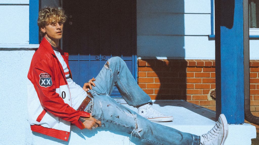 Machine Gun Kelly & Wiz Khalifa Machine Gun Kelly & Wiz Khalifa - Dos Equis Pavilion - 05050505 2424 2026202620262026