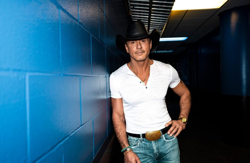 Tim McGraw & 49 Winchester - Dos Equis Pavilion - 09090909 1111 2026202620262026